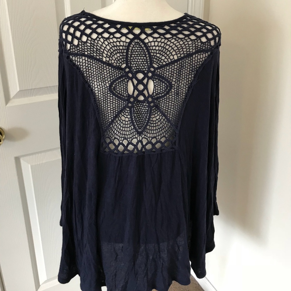 Finn & Clover Embroidered Top